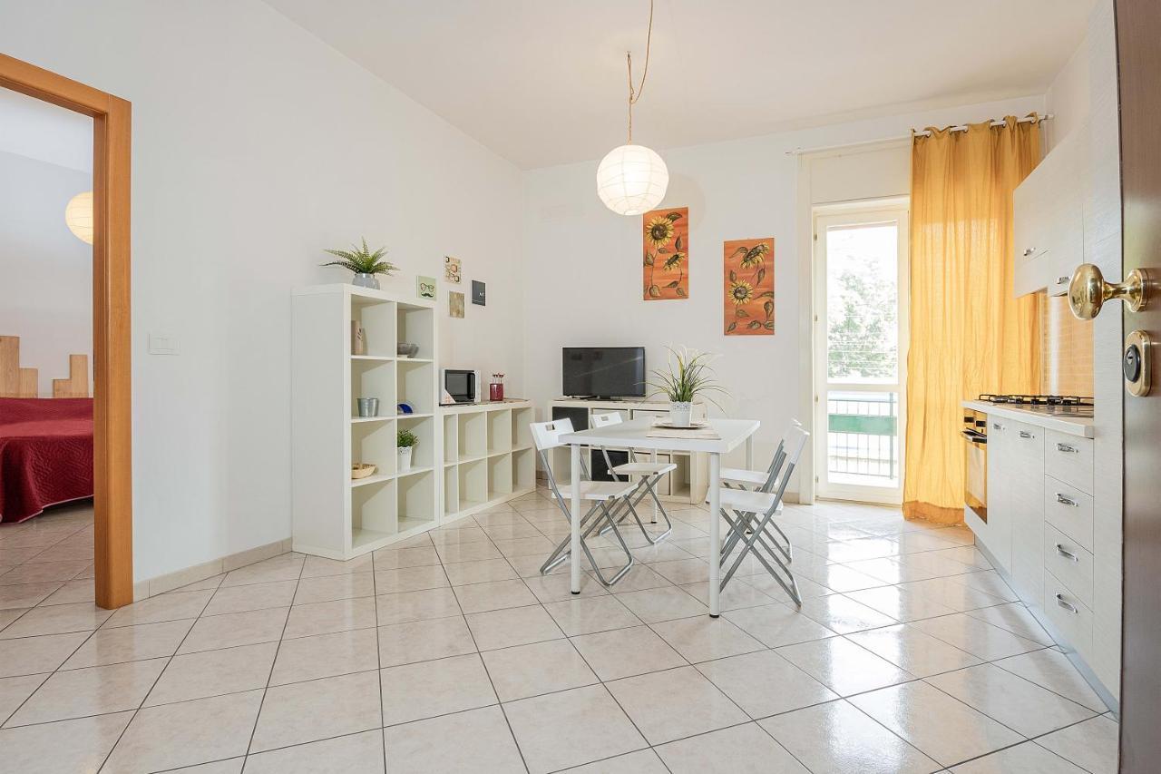 GReeN APARTMeNT Bari Buitenkant foto